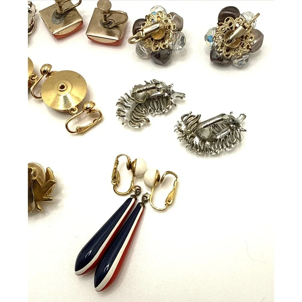 Unbranded lot 10